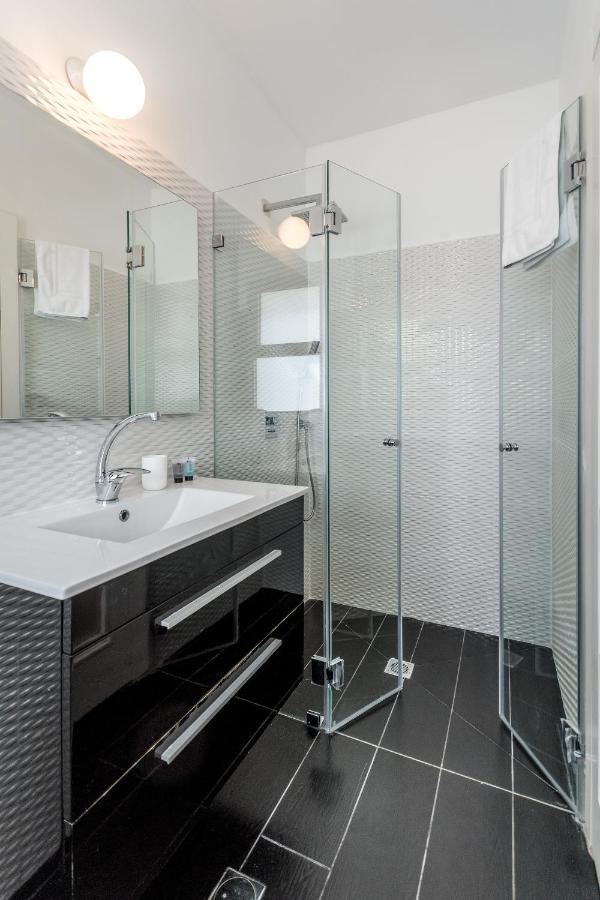 3 Bedrooms Apt Balcony & Parking Near Banana Beach Tel Aviv Exterior photo